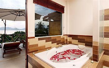 Byg Grand Beach Front & Sea View @ Panwa Beach ภายนอก รูปภาพ