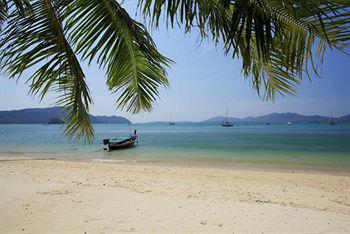 Byg Grand Beach Front & Sea View @ Panwa Beach ภายนอก รูปภาพ