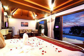 Byg Grand Beach Front & Sea View @ Panwa Beach ภายนอก รูปภาพ